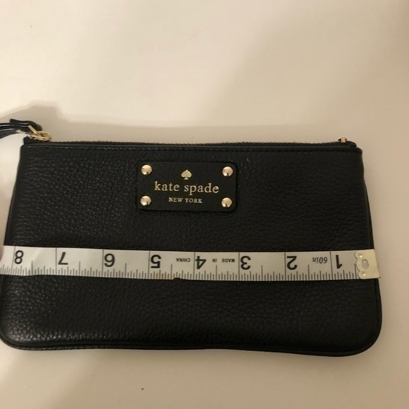 KATE SPADE black leather wristlet